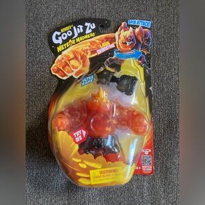 ULTRA RARE LAVA RHINOSTONE Goo Jit Zu Meteor Madness Figure - CHASE - NEW